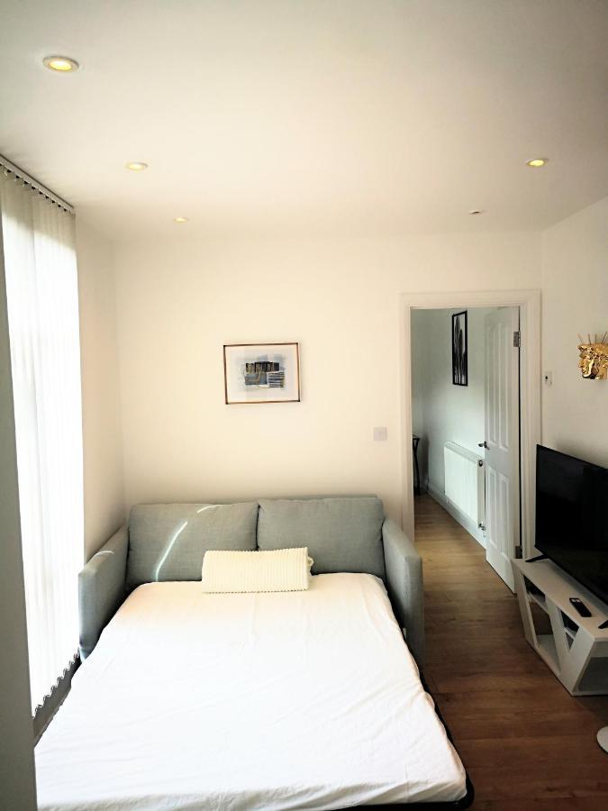 Clifton Court Hemel Apartment Хемел Хемпстед Екстериор снимка